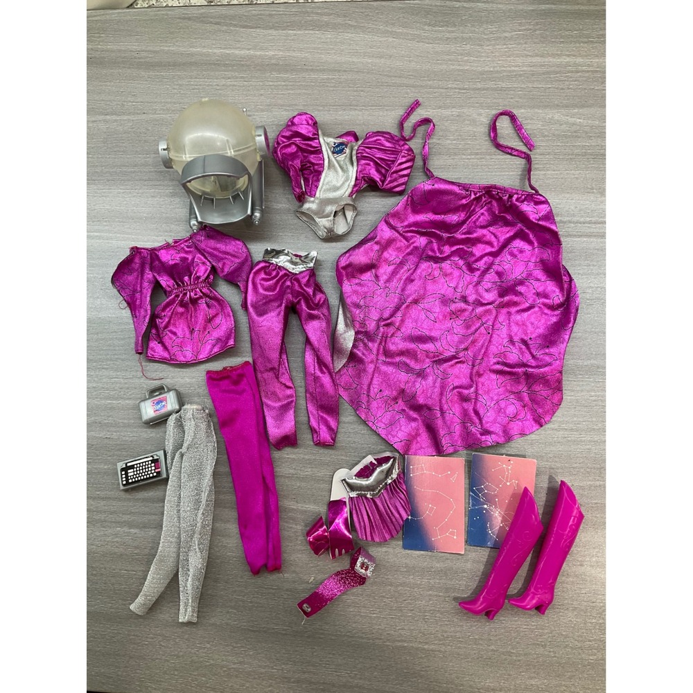 ASTRONAUT BARBIE CLOTHES, BOOTS AND‎ ACCESSORIES